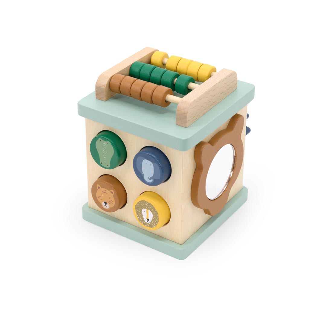 Cubo de actividades pequeño de madera